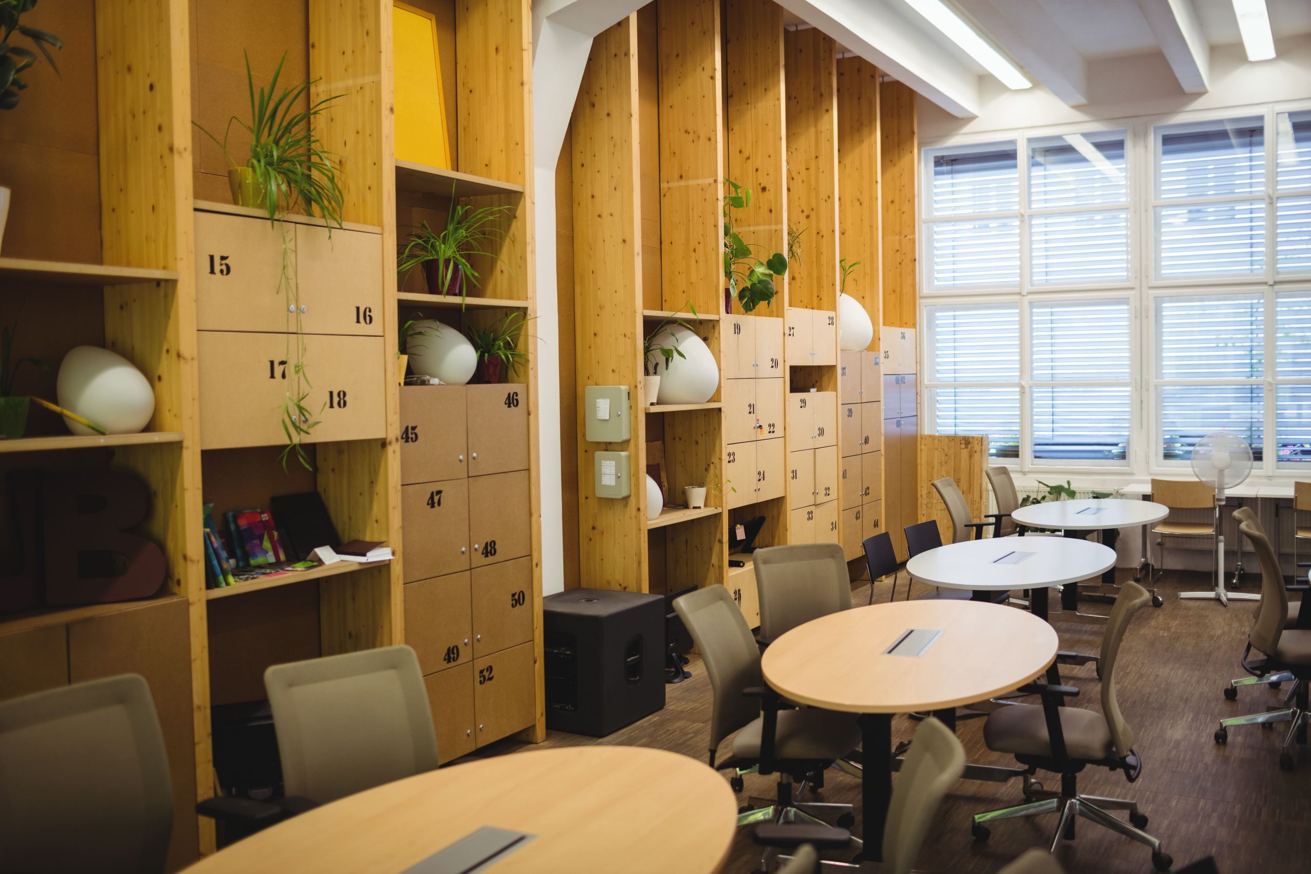 Modular storage cabinets and mobile filing units in a co-working space