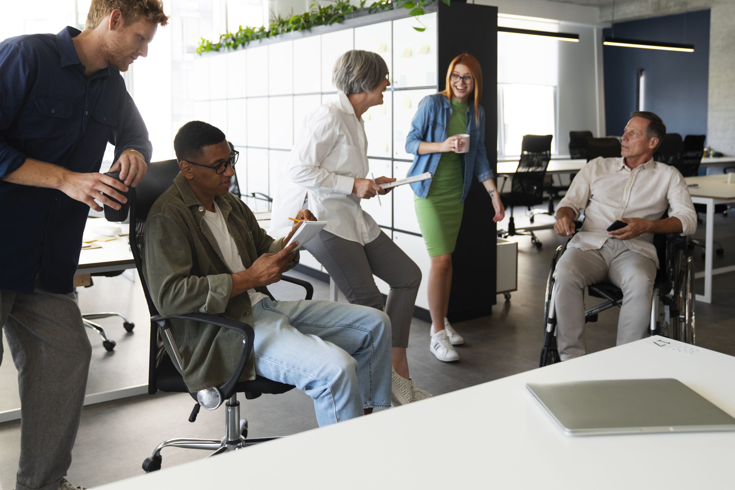 Breathable mesh boss chairs office furniture for open workspace environments