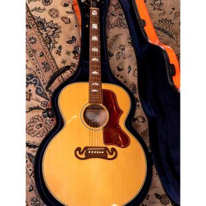 CRF2020SB Super Jumbo Guitar Case for 17" Jumbo Acoustic Guitar, Gibson SJ-200